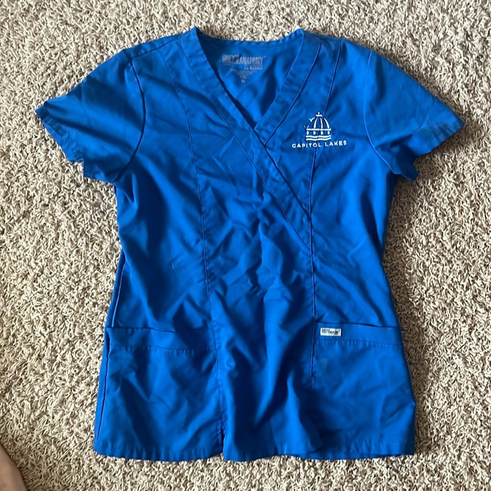 scrub top